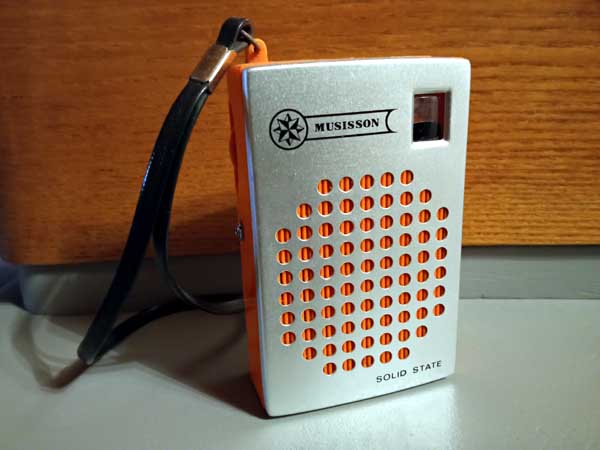 transistor radio Solid state Musisson